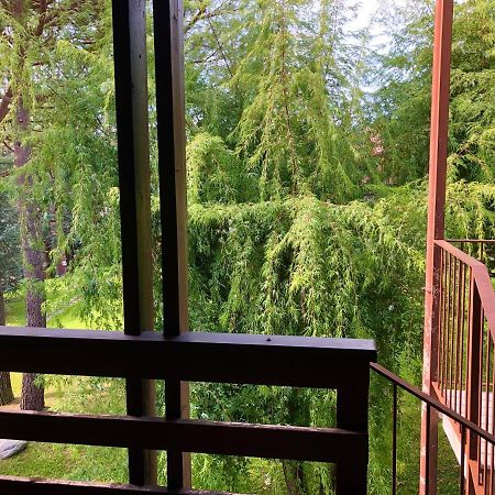 Green Apartment Albavilla Экстерьер фото